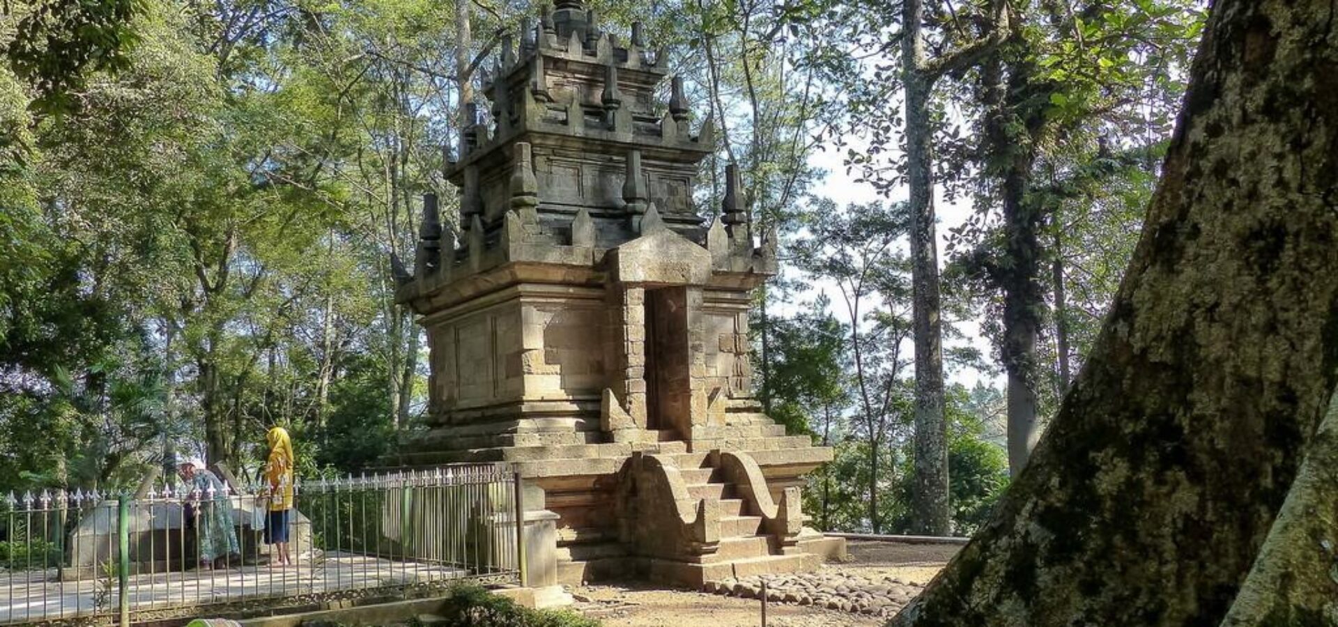 Candi Cangkuang