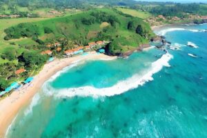 Pantai Rancabuaya